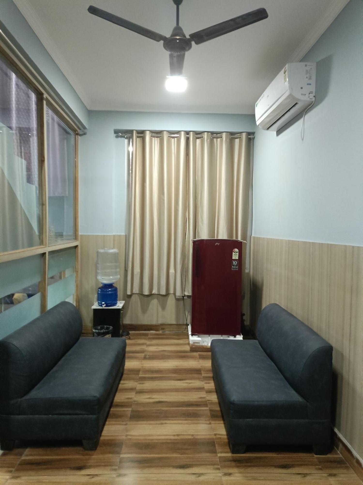 Airport Hotel Annexe New Delhi Buitenkant foto